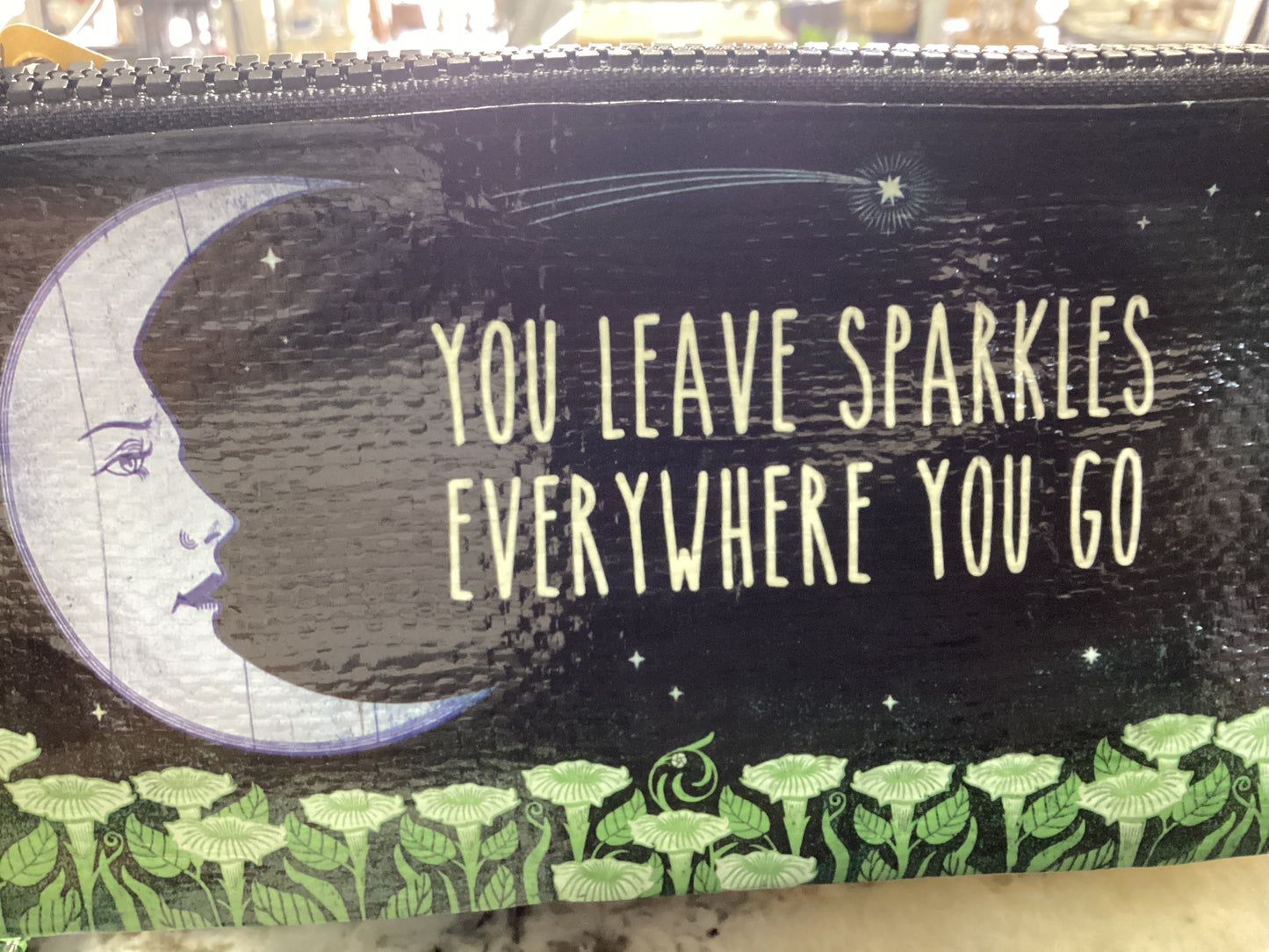 You Leave Sparkles Puch