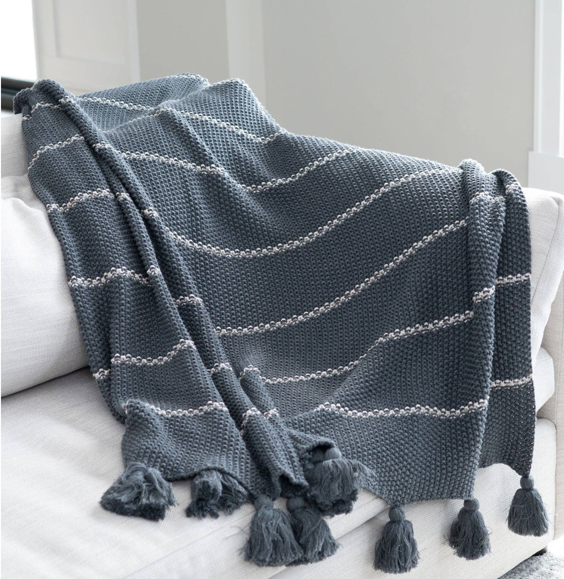 Weave HC Throw