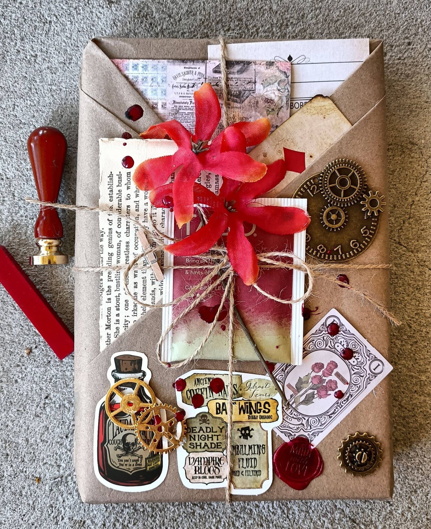 Gothic | Witchy Style | Vintage | Blind Date with a Book