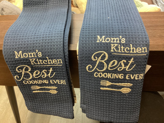 Kitchen Boa -Mom’s Kitchen