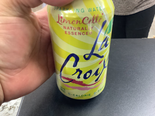 La Croix -limoncello