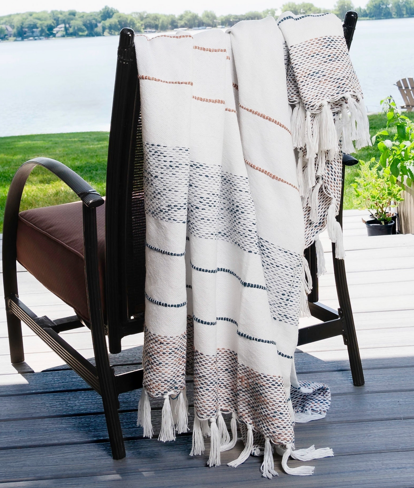 Weave HC Throw