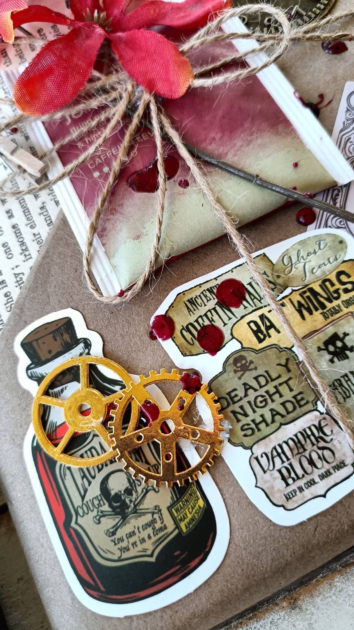 Gothic | Witchy Style | Vintage | Blind Date with a Book