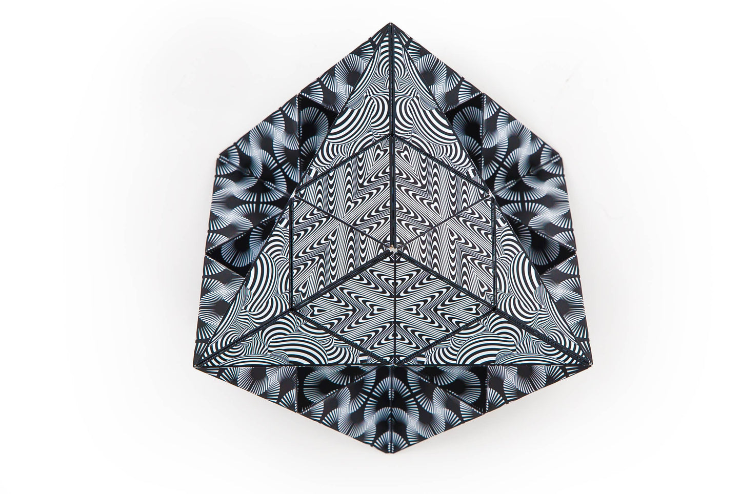 Shashibo Black & White Magnetic Puzzle Cube STEM STEAM MESH