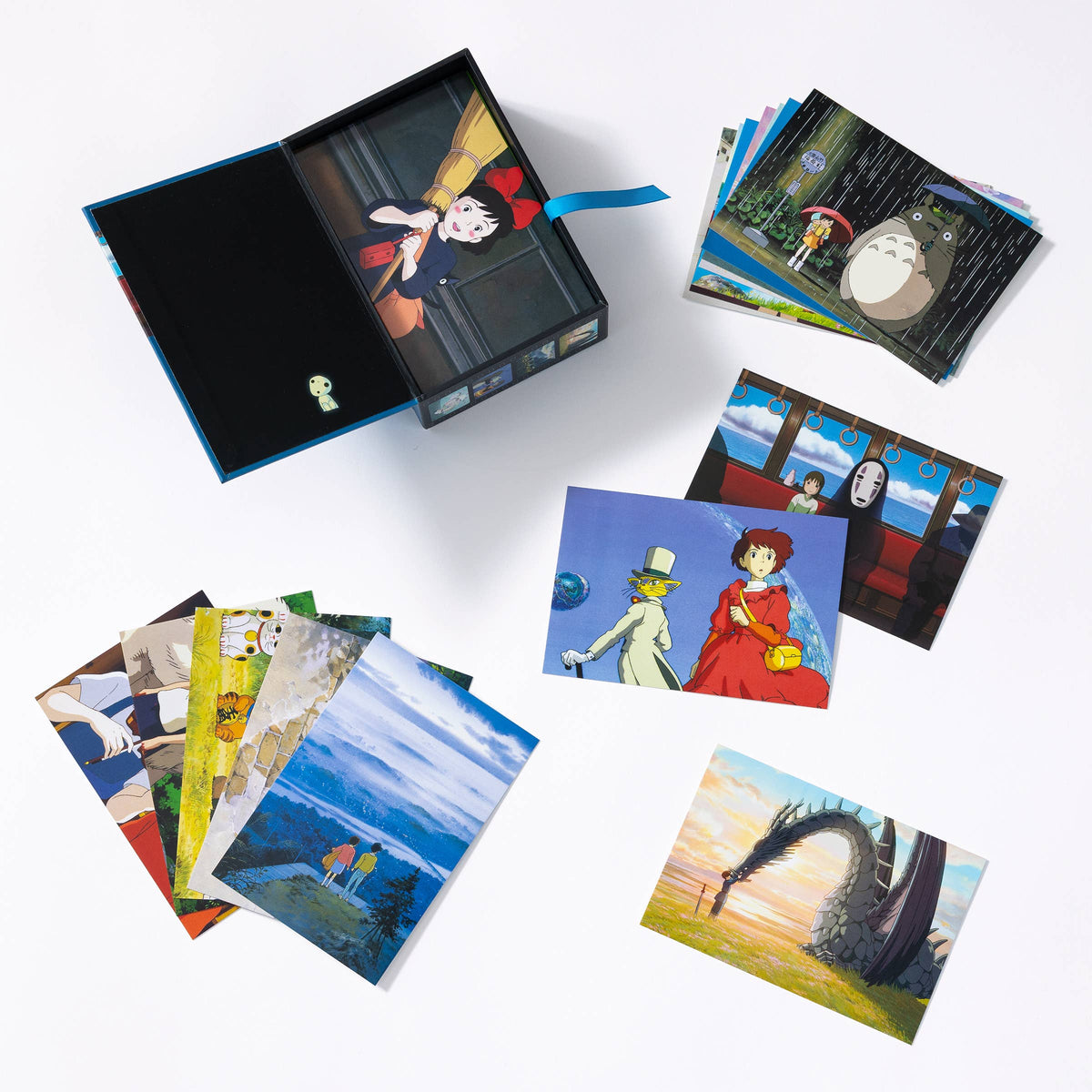 Studio Ghibli: 100 Collectible Postcards